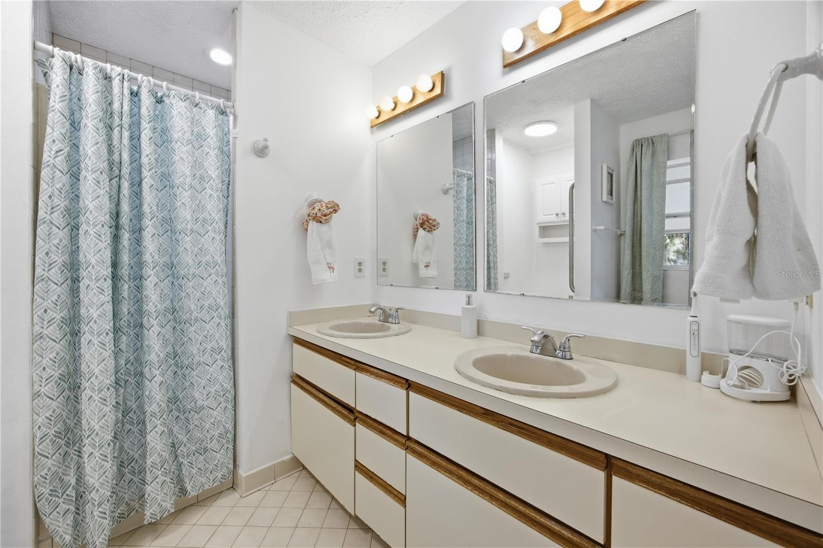 6175 CANNA LILY AVENUE — photo 21 of 52