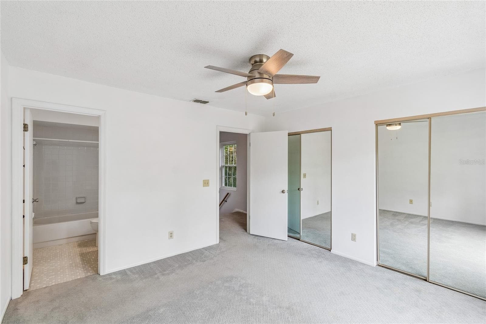 131 HIDDEN ARBOR COURT — photo 19 of 42