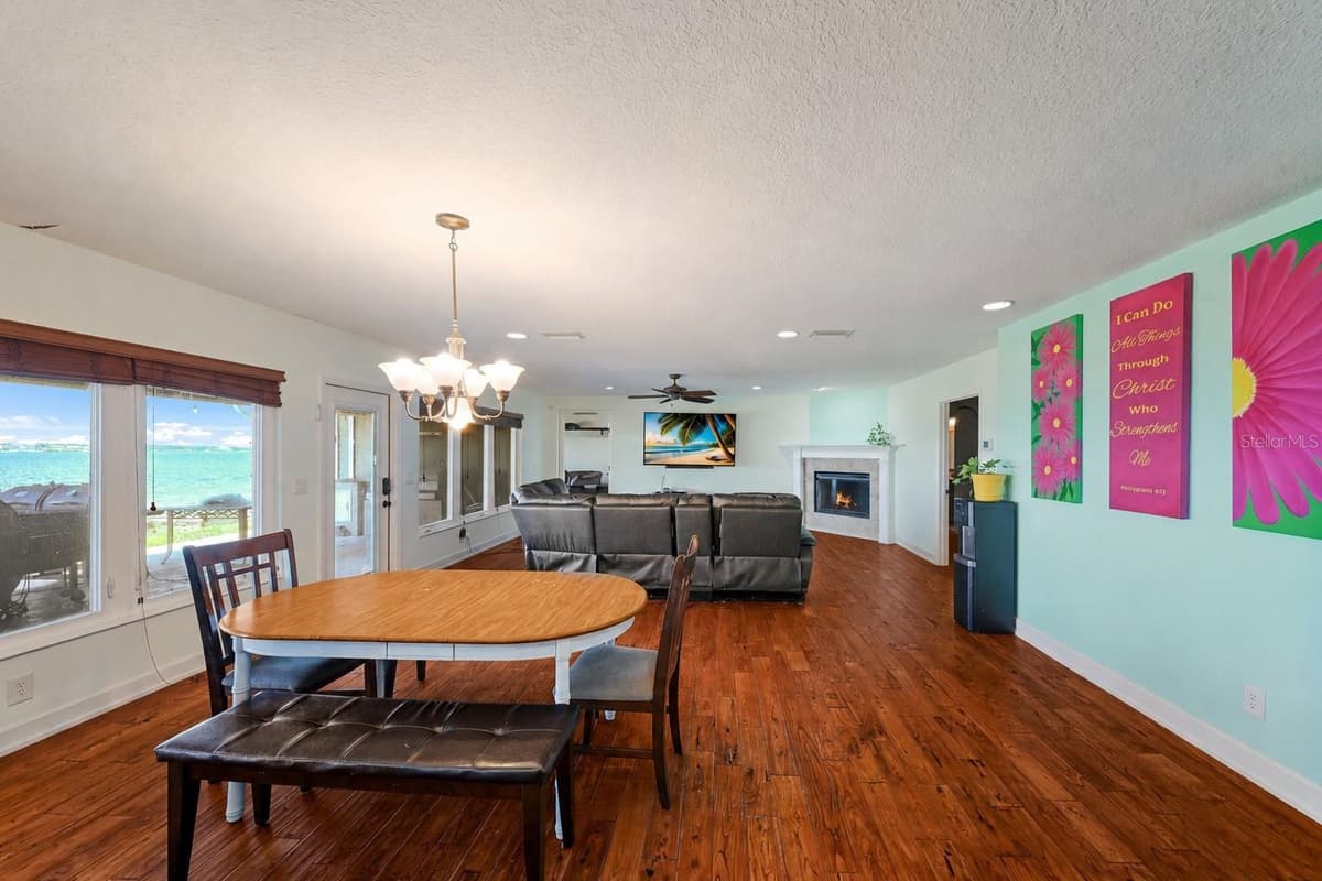 4900 RIVERVIEW BOULEVARD — photo 15 of 56