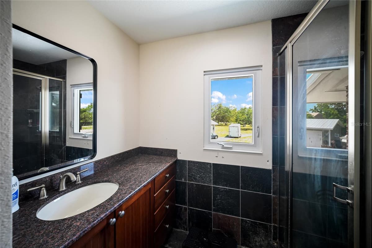 4900 RIVERVIEW BOULEVARD — photo 36 of 56