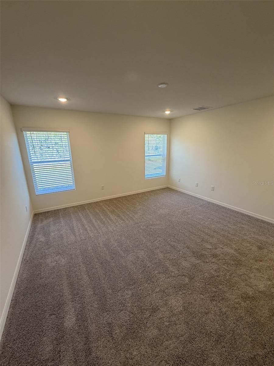 10450 BAYLOR AVENUE — photo 4 of 10