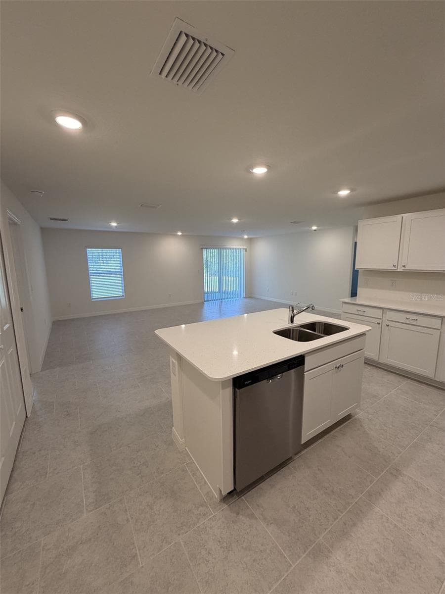 10450 BAYLOR AVENUE — photo 3 of 10