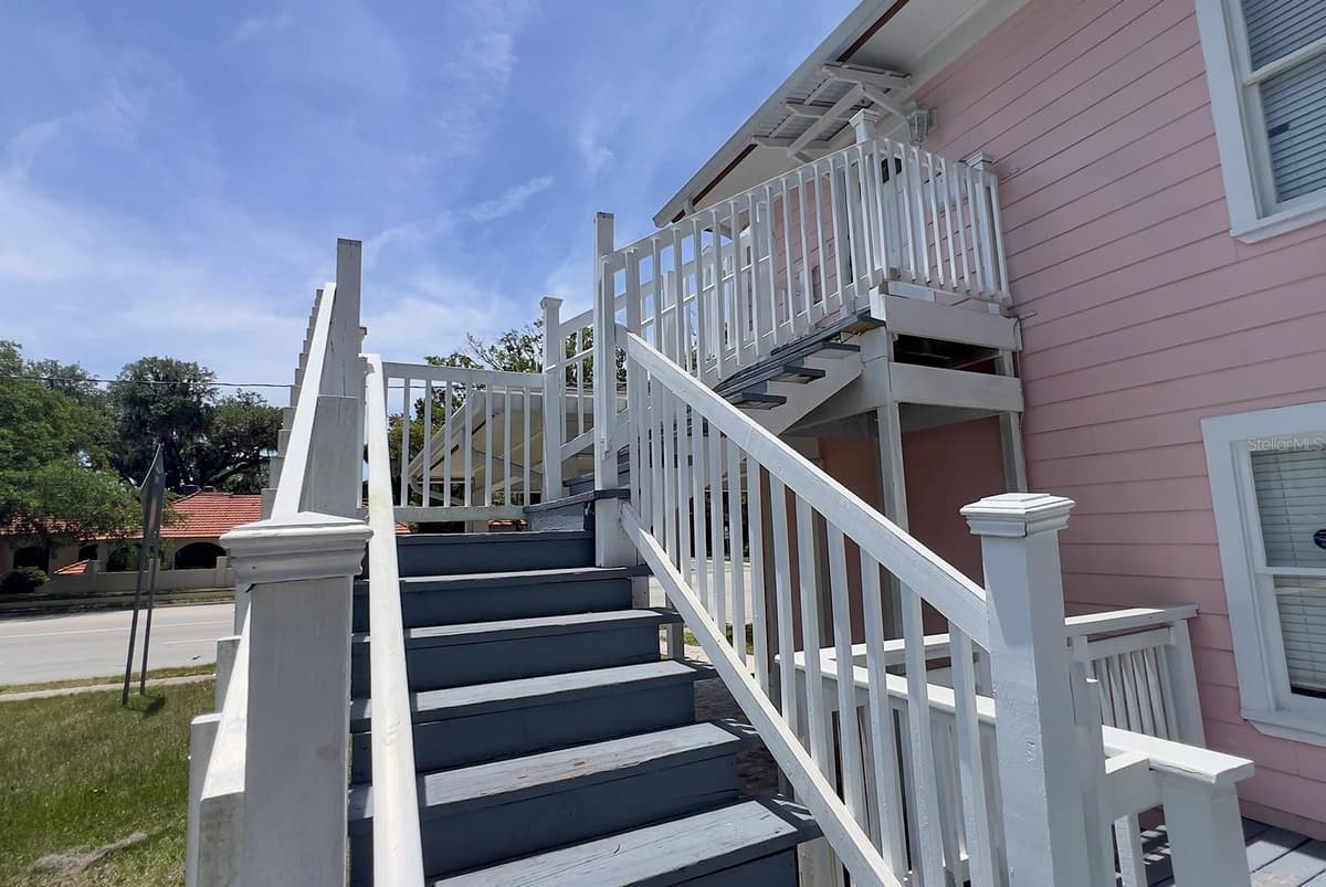 821 EMMETT STREET — photo 13 of 37