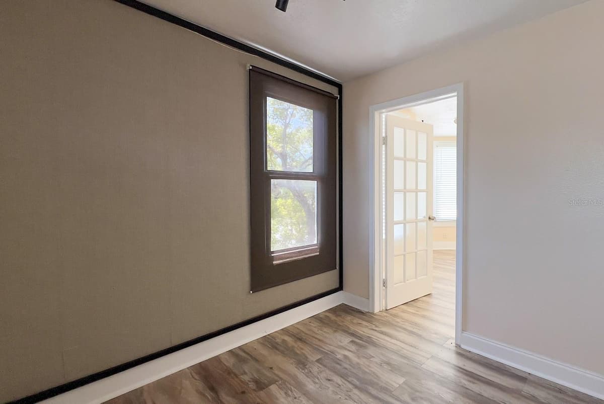 821 EMMETT STREET — photo 25 of 37