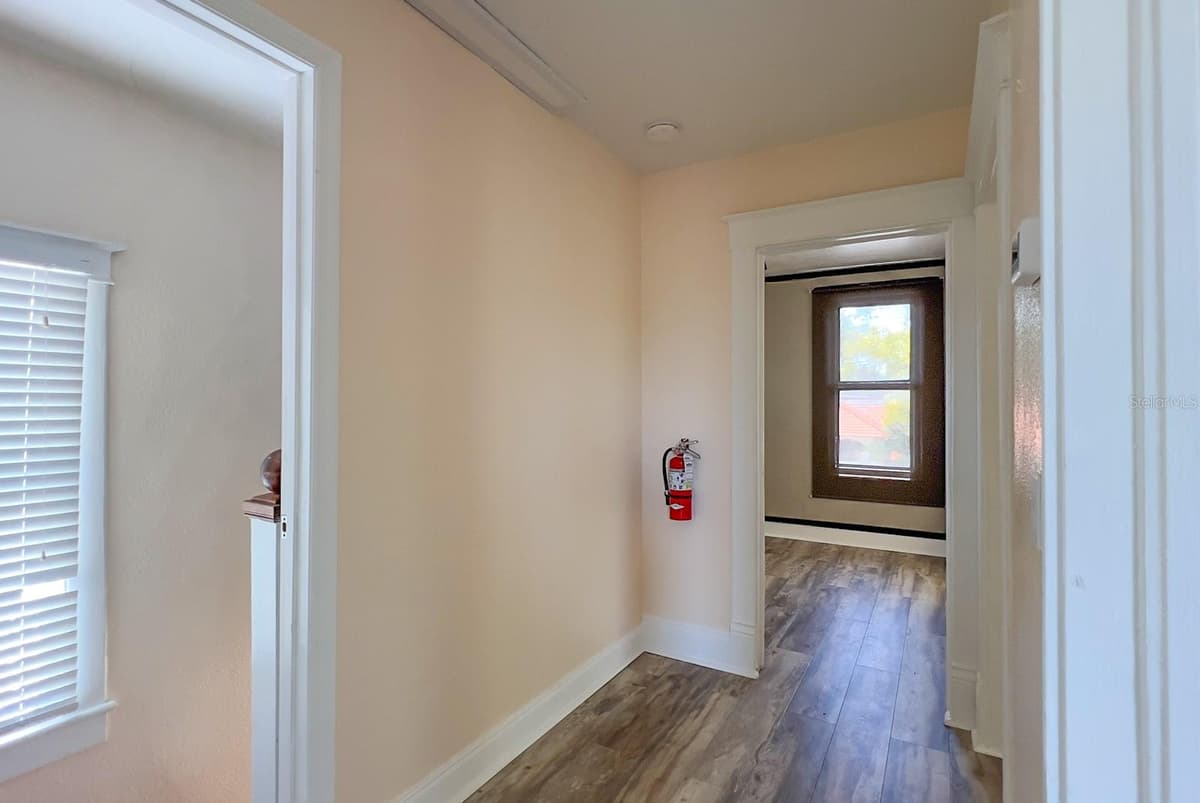 821 EMMETT STREET — photo 34 of 37