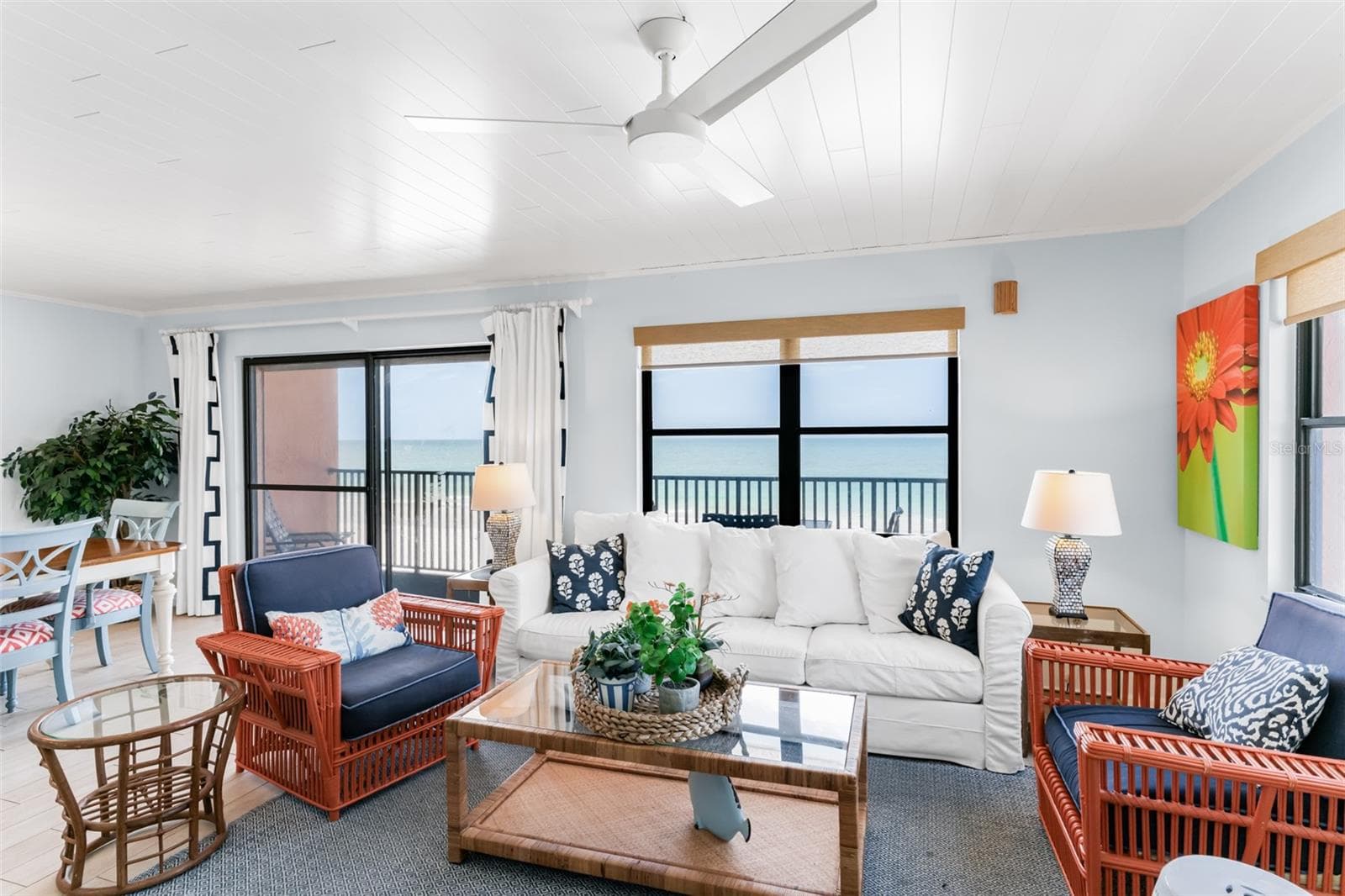 17334 GULF BOULEVARD — photo 8 of 41
