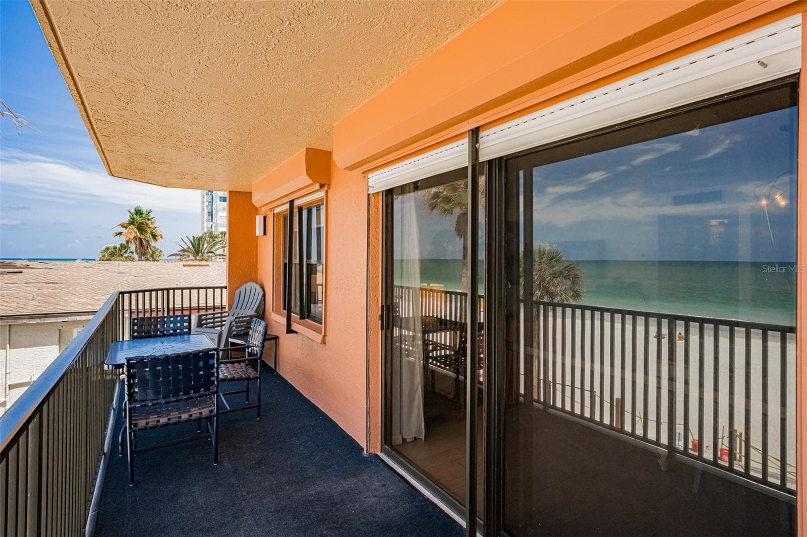 17334 GULF BOULEVARD — photo 3 of 41