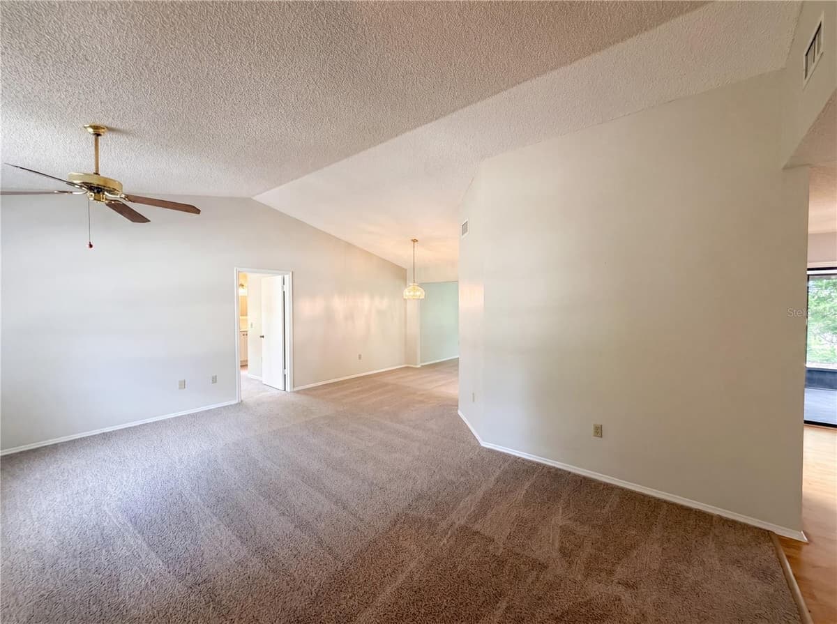 12620 BAY HILL DRIVE — photo 7 of 19