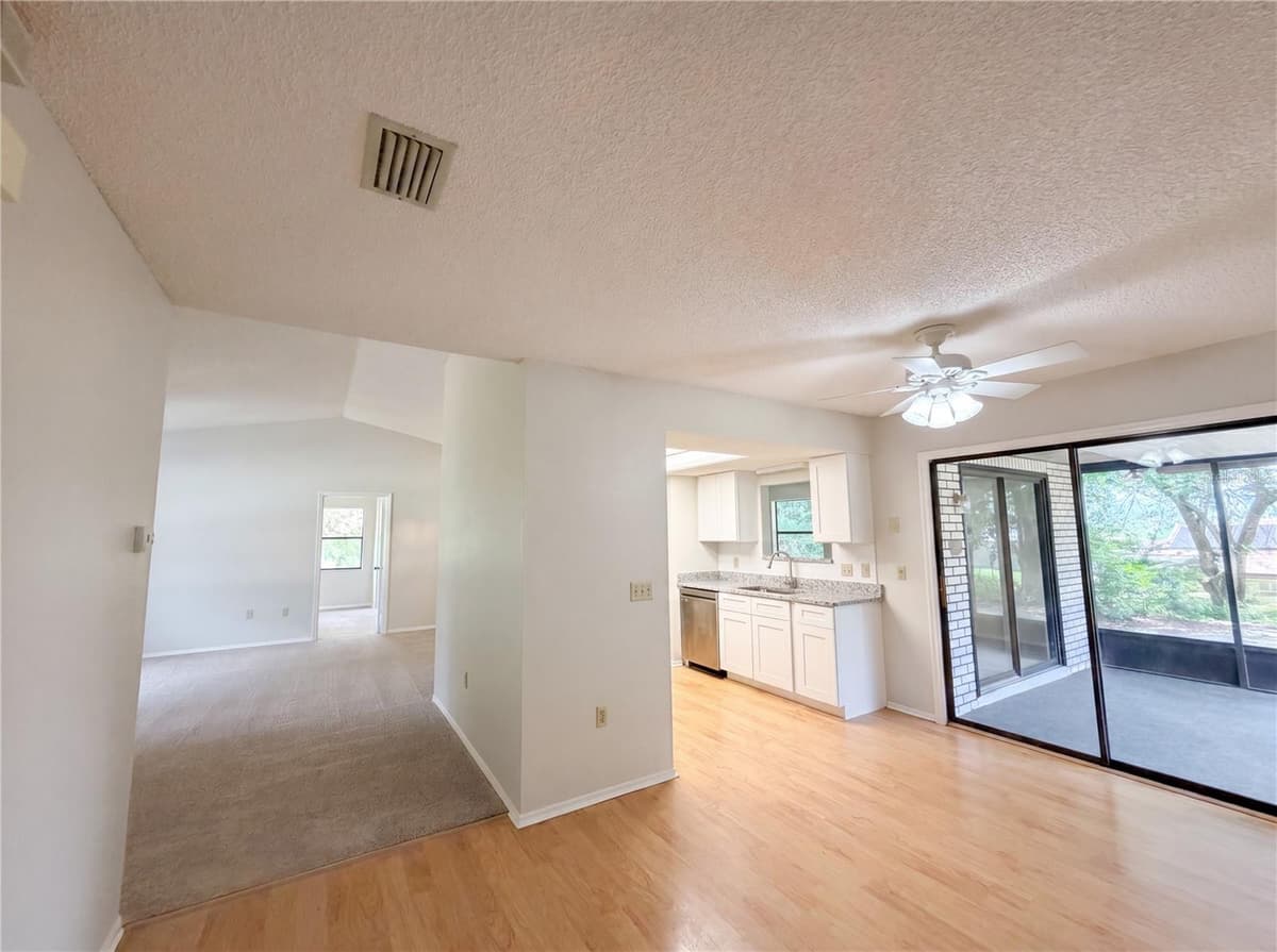 12620 BAY HILL DRIVE — photo 12 of 19