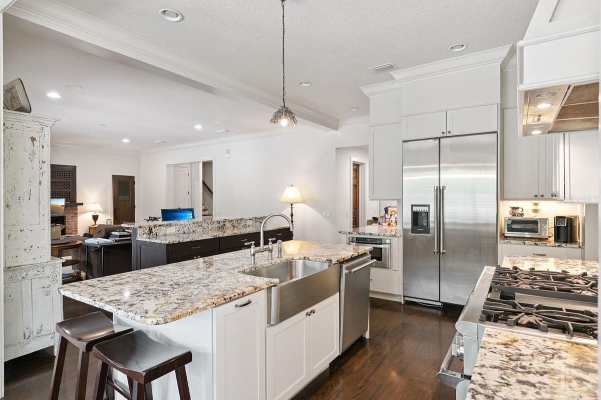 2240 VENETIAN WAY — photo 11 of 25