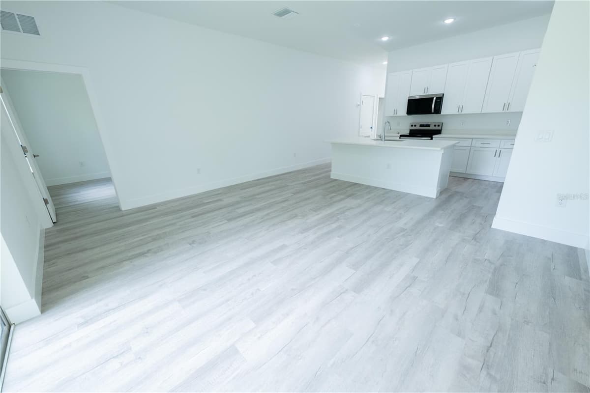 9298 MENDOZA WAY — photo 18 of 32