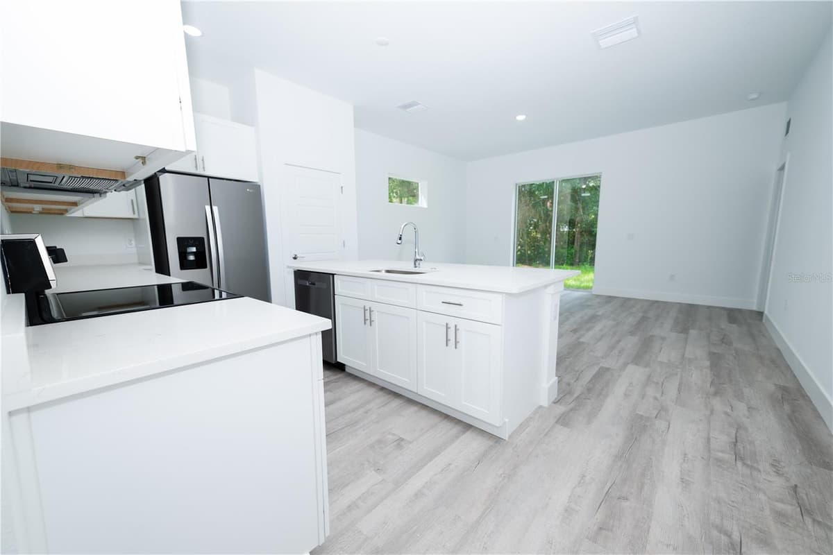 9298 MENDOZA WAY — photo 3 of 32