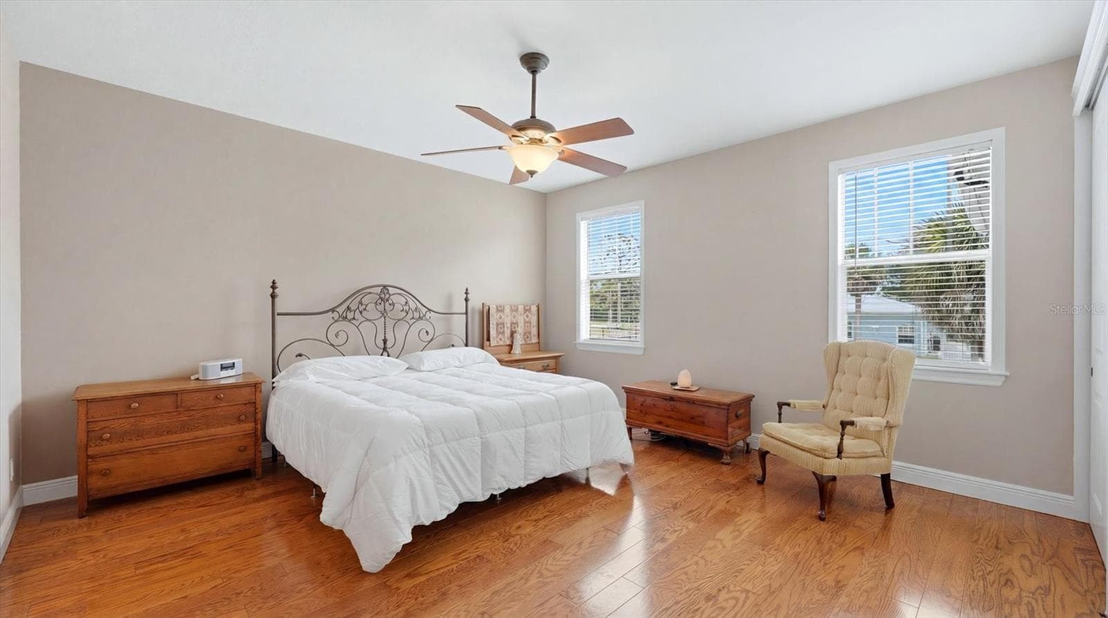 280 COWLES STREET — photo 16 of 50