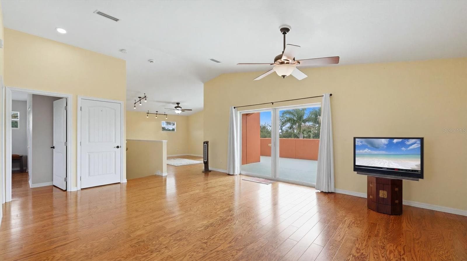 280 COWLES STREET — photo 34 of 50