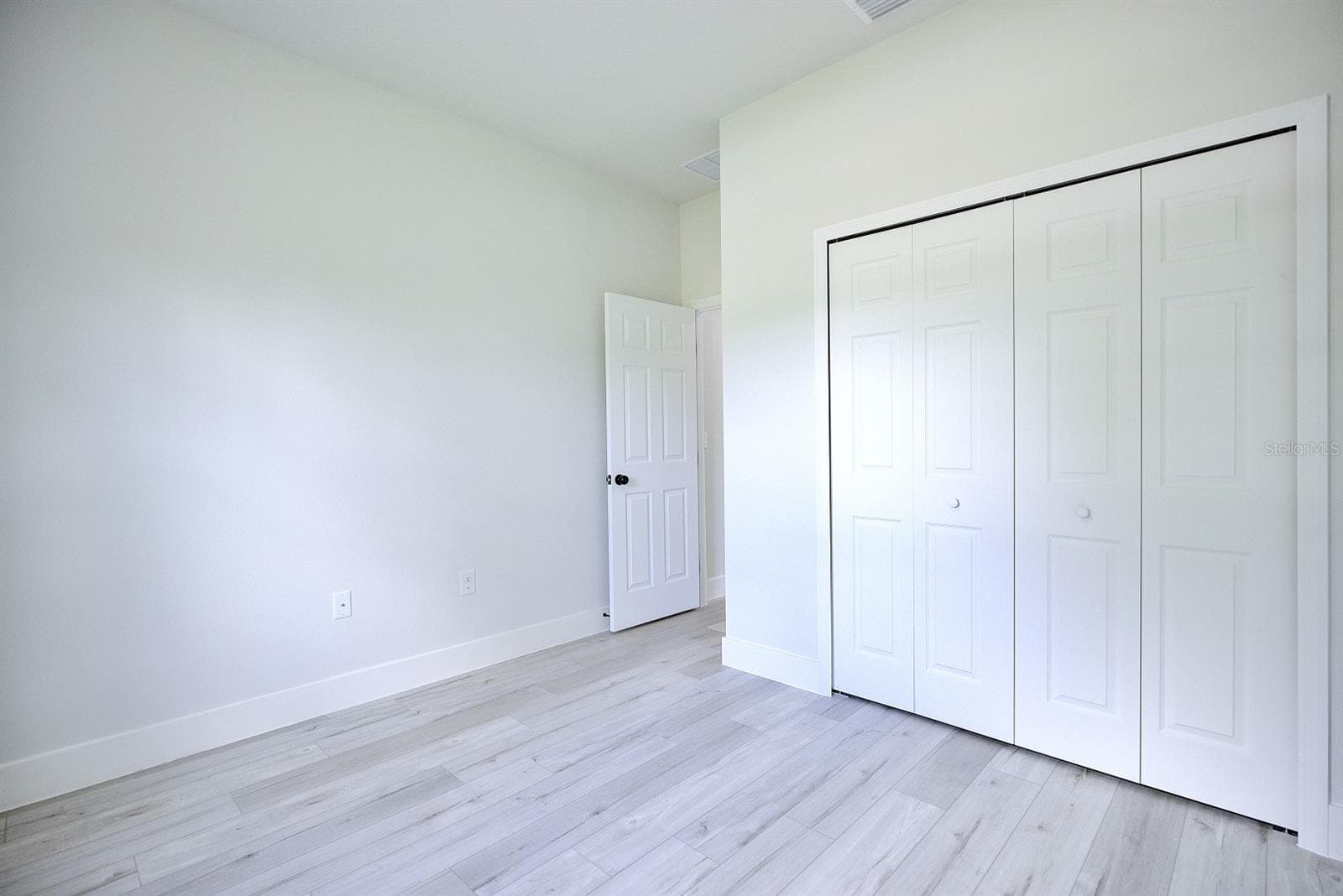 5230 SAN JUAN DRIVE — photo 13 of 21