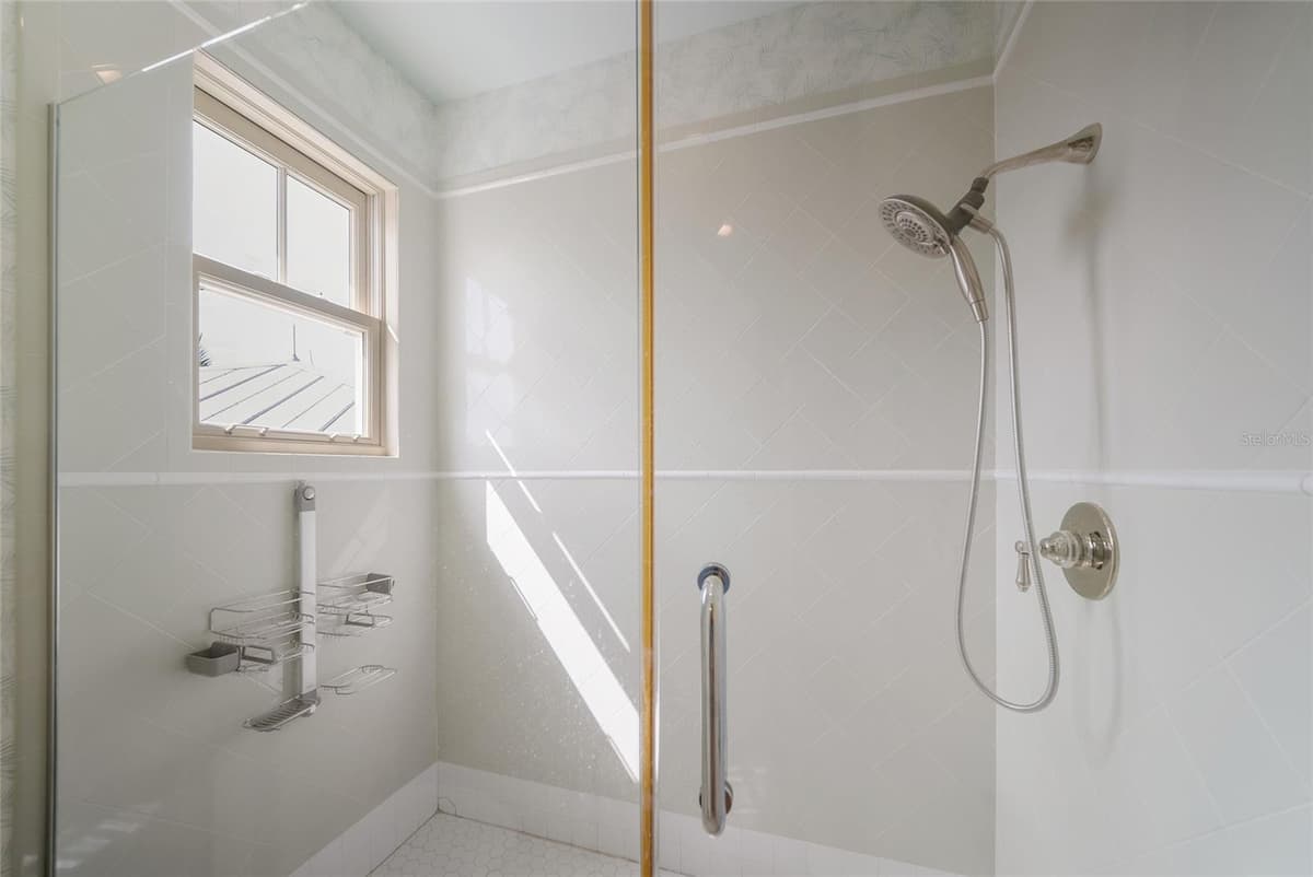 522 BAYVIEW DRIVE — photo 39 of 69