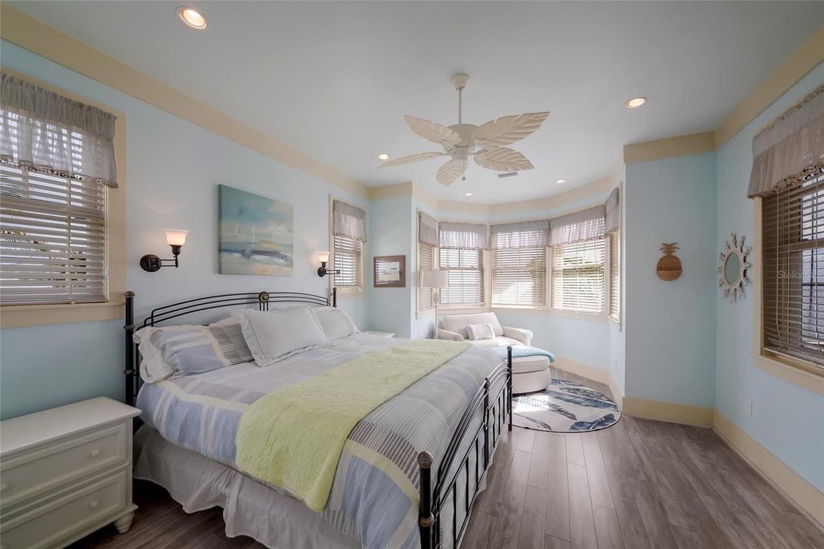 522 BAYVIEW DRIVE — photo 48 of 69