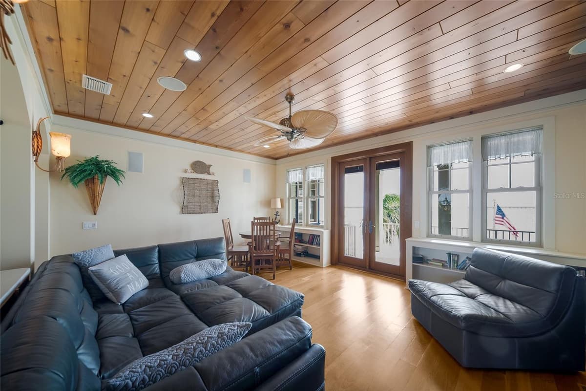 522 BAYVIEW DRIVE — photo 44 of 69