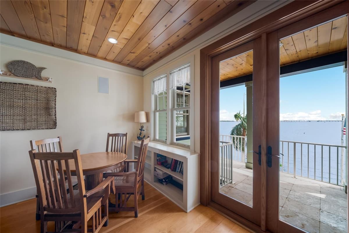 522 BAYVIEW DRIVE — photo 45 of 69