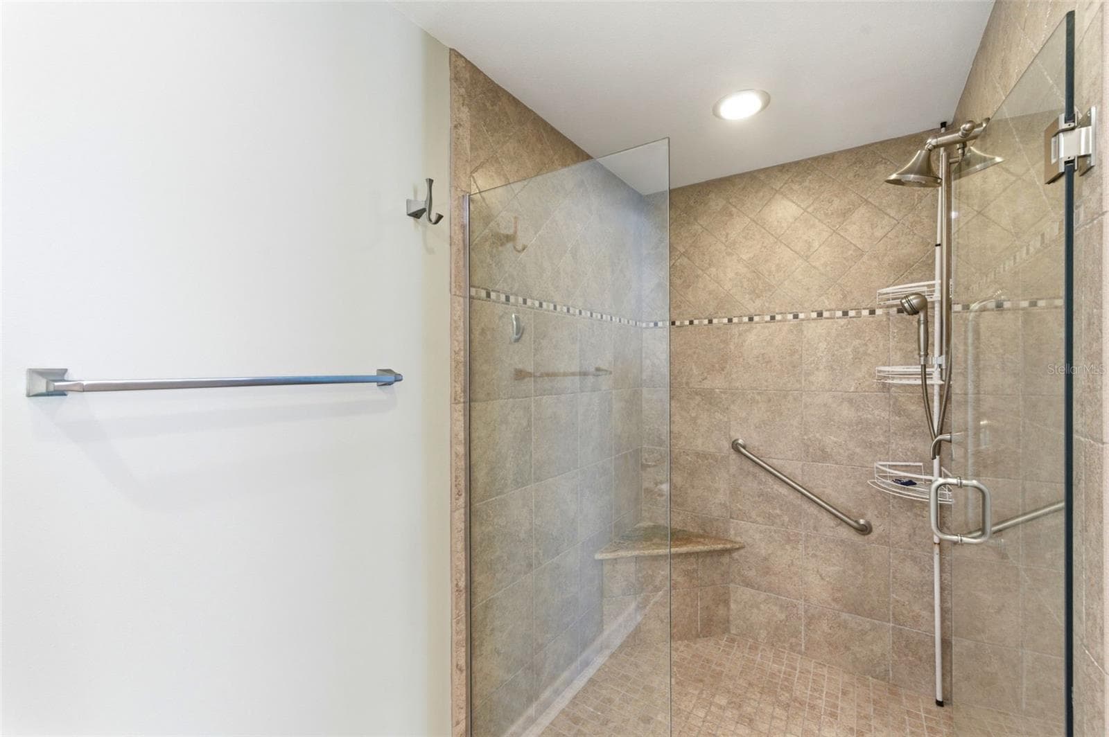 1560 GULF BOULEVARD — photo 17 of 42