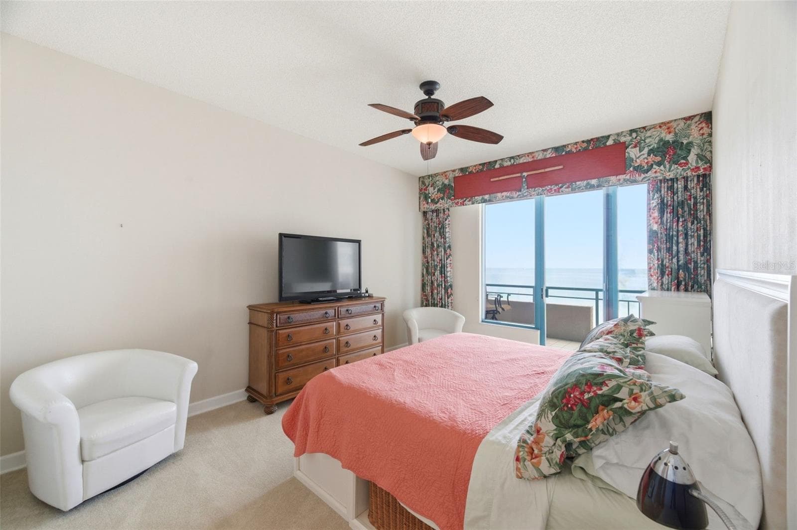 1560 GULF BOULEVARD — photo 15 of 42