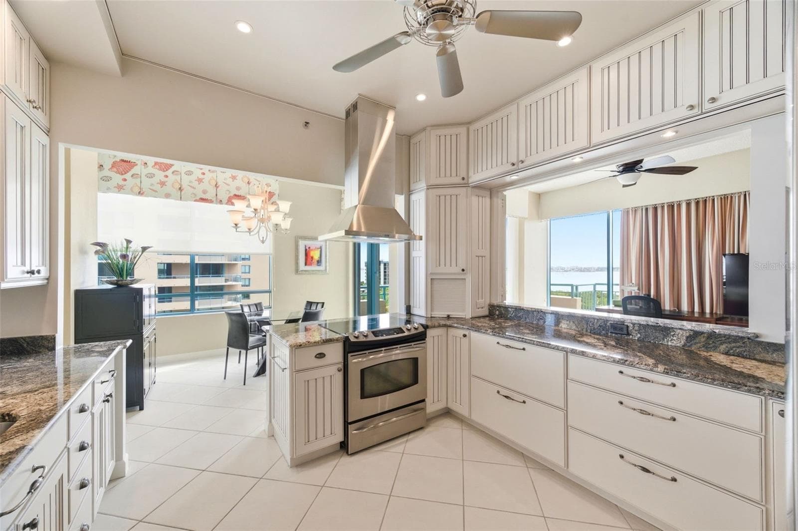 1560 GULF BOULEVARD — photo 10 of 42