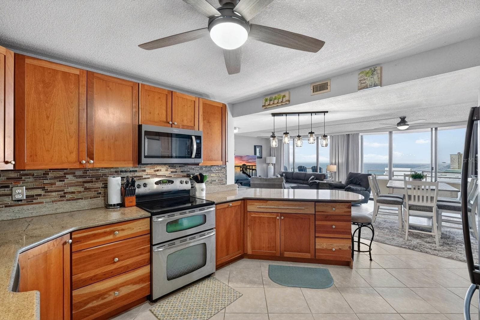 2828 ATLANTIC AVENUE — photo 12 of 57
