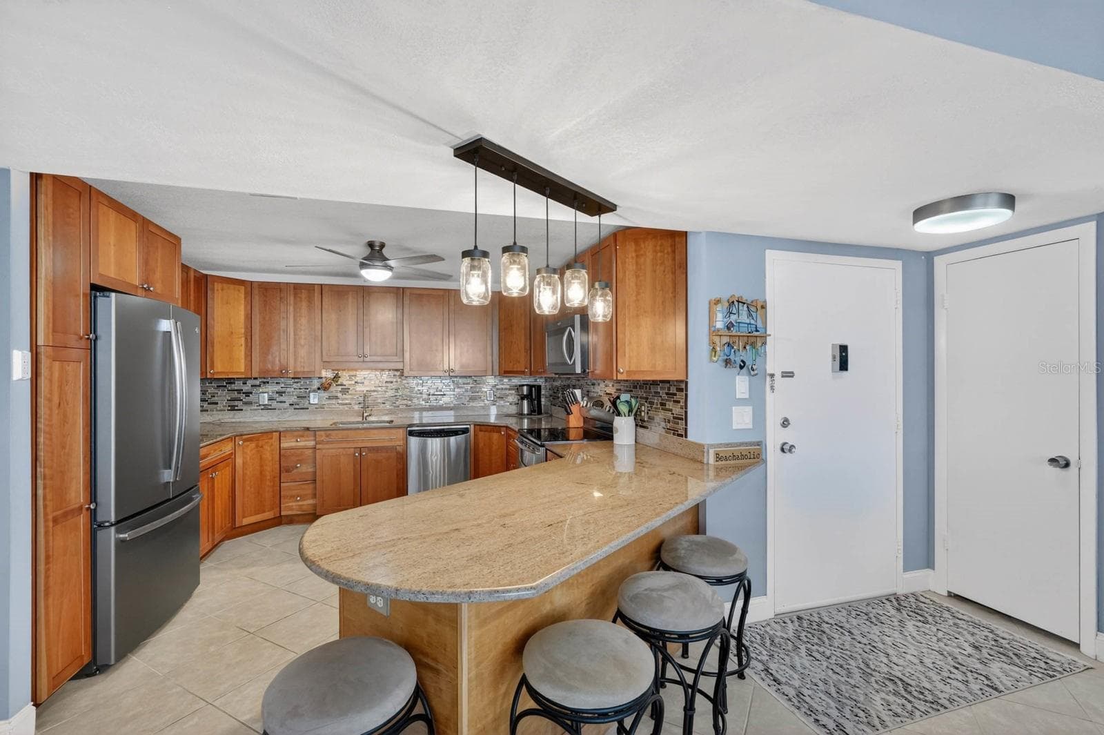 2828 ATLANTIC AVENUE — photo 14 of 57