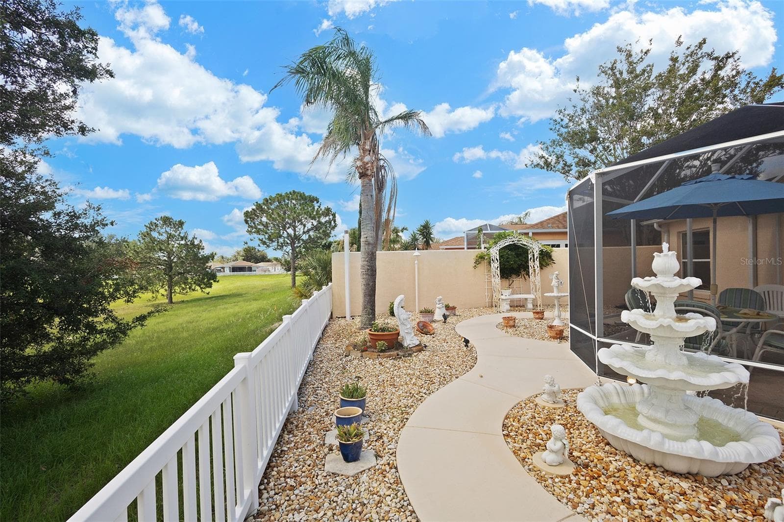 867 OVIEDO ROAD — photo 15 of 35