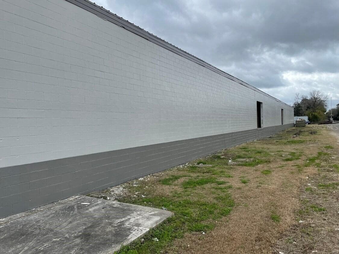 385 WASHINGTON STREET — photo 3 of 9