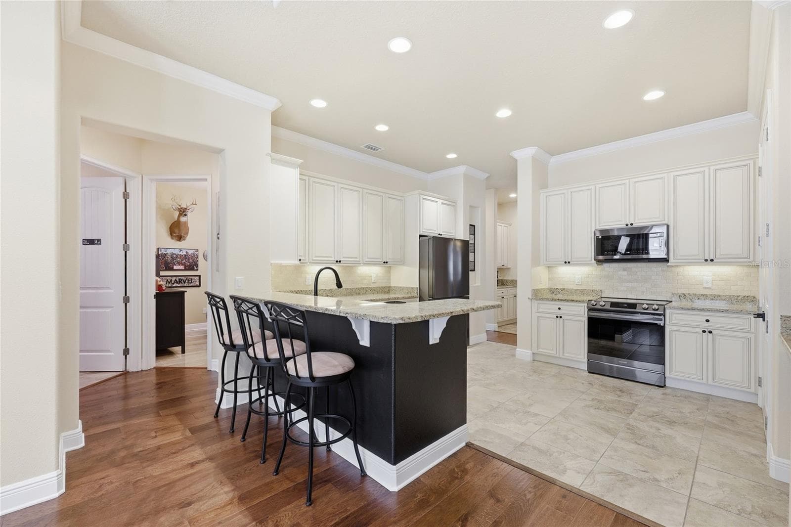 12825 BRUNELLO CIRCLE — photo 34 of 88