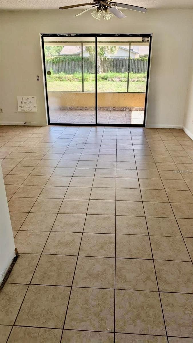 1077 BASQUE DRIVE — photo 2 of 14