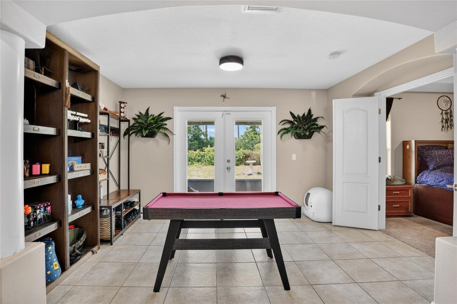 3956 FOOTHILL DRIVE — photo 16 of 33