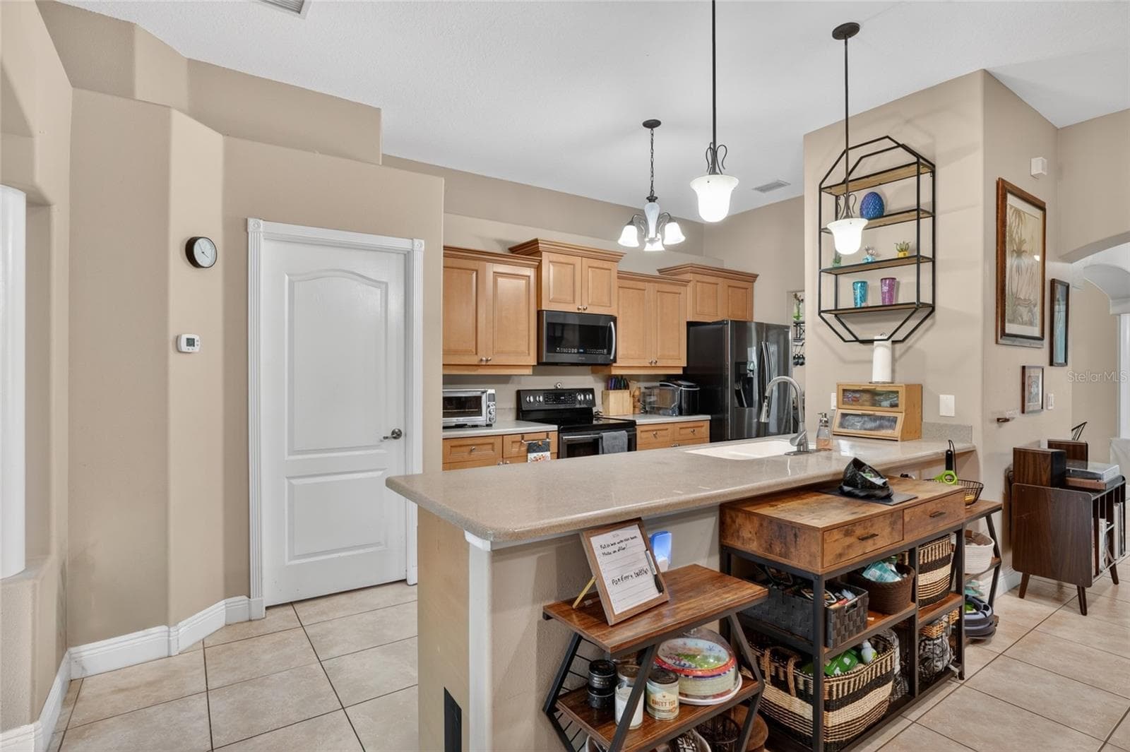 3956 FOOTHILL DRIVE — photo 11 of 33