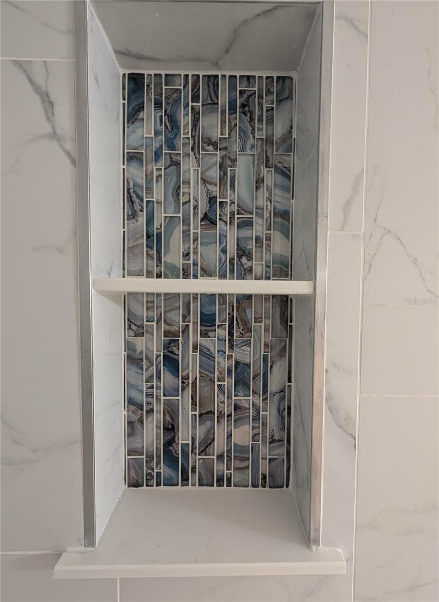414 PROSPECT STREET — photo 12 of 28