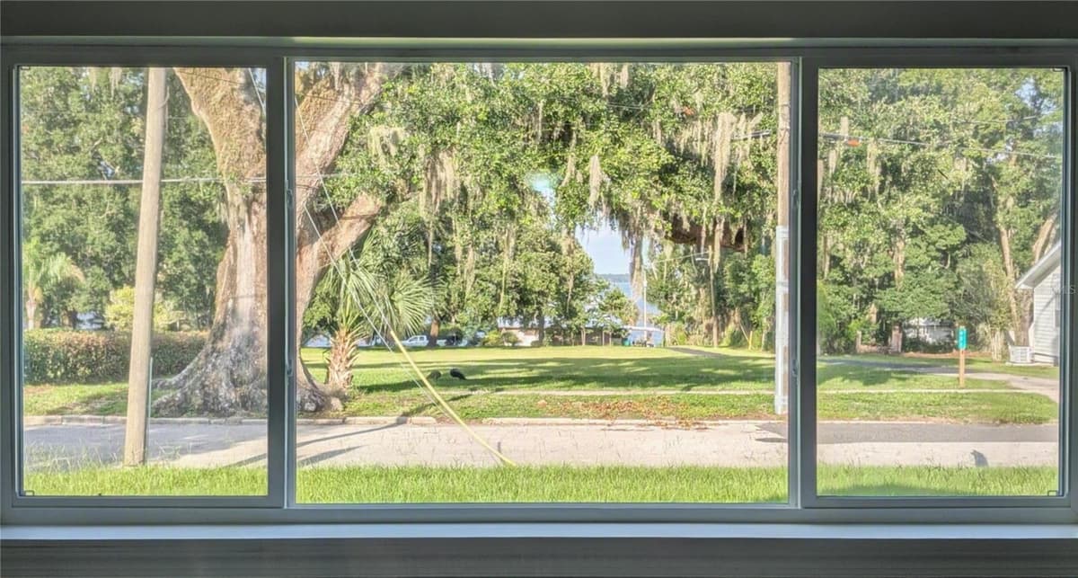 414 PROSPECT STREET — photo 4 of 28
