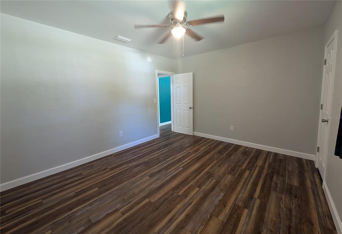 414 PROSPECT STREET — photo 19 of 28