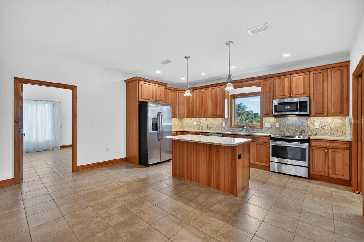 115 TANGELO TERRACE — photo 2 of 51