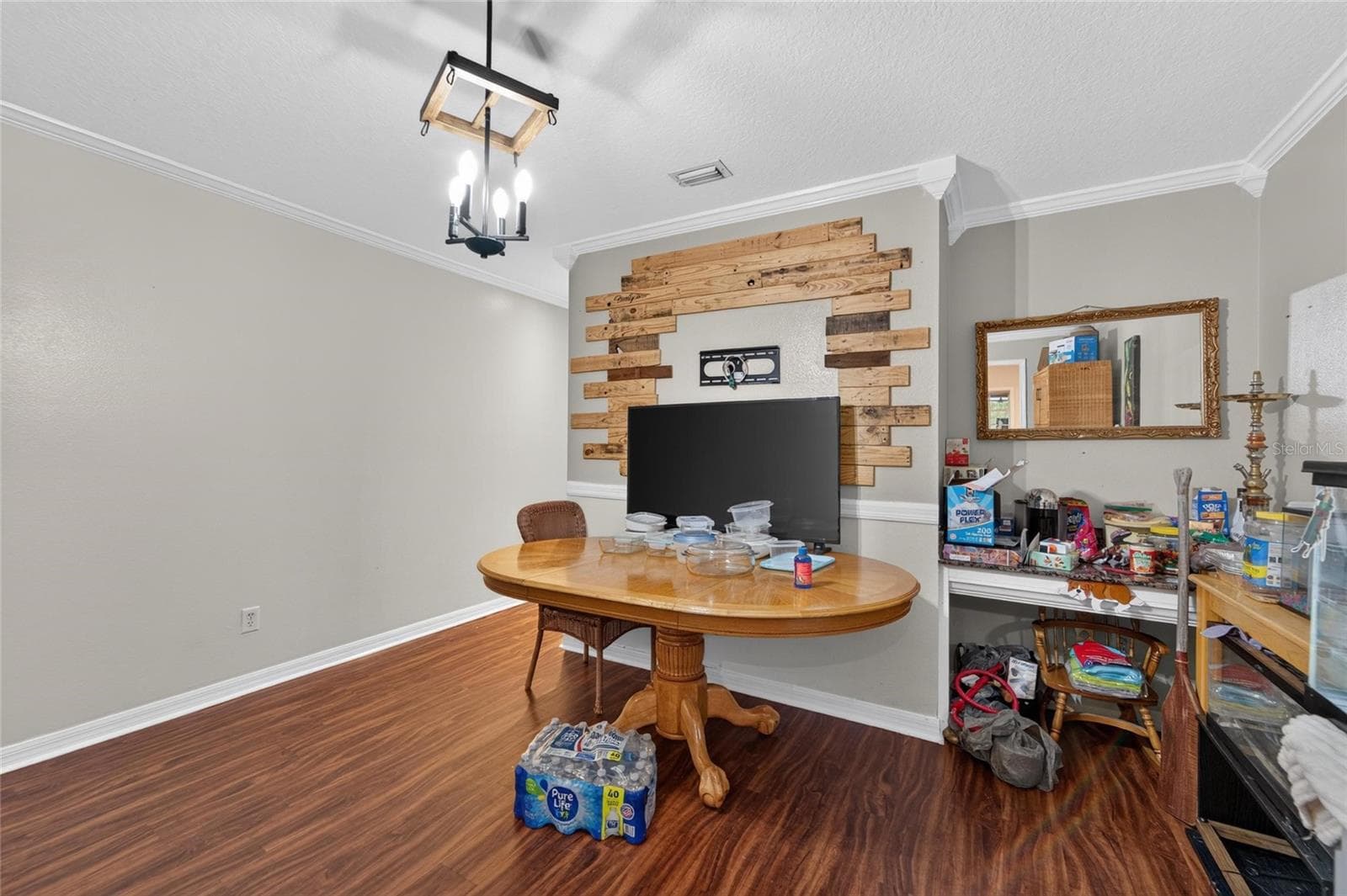 10818 BRICKSIDE COURT — photo 12 of 50