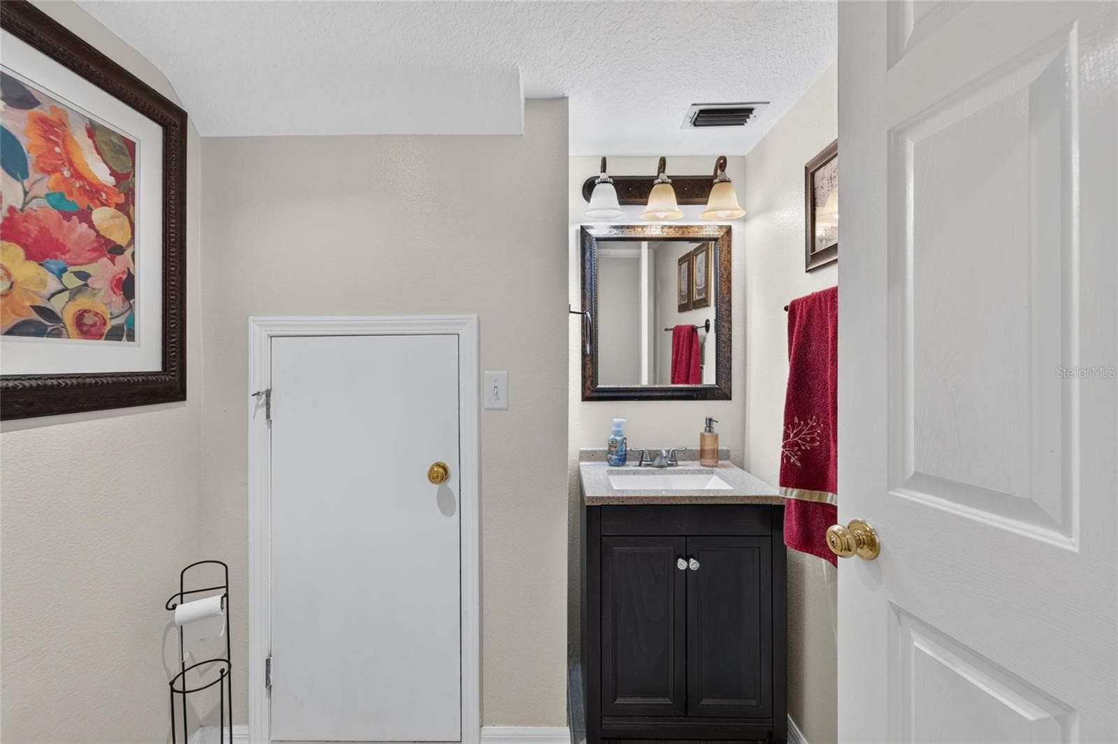 10818 BRICKSIDE COURT — photo 8 of 50
