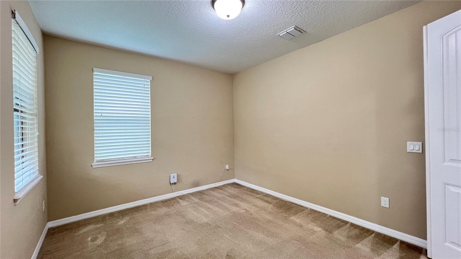13324 LONGACRE DRIVE — photo 6 of 34