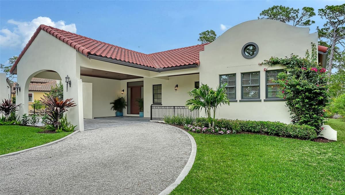 360 N POINT ROAD — photo 1 of 49