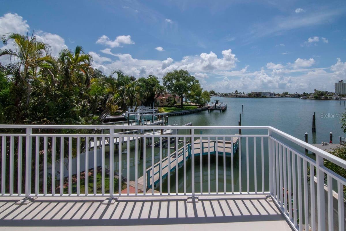 7025 BOCA CIEGA DRIVE — photo 40 of 64