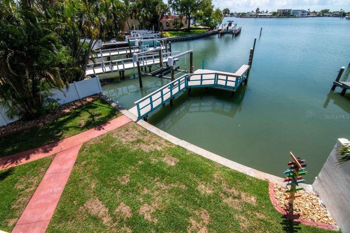 7025 BOCA CIEGA DRIVE — photo 43 of 64