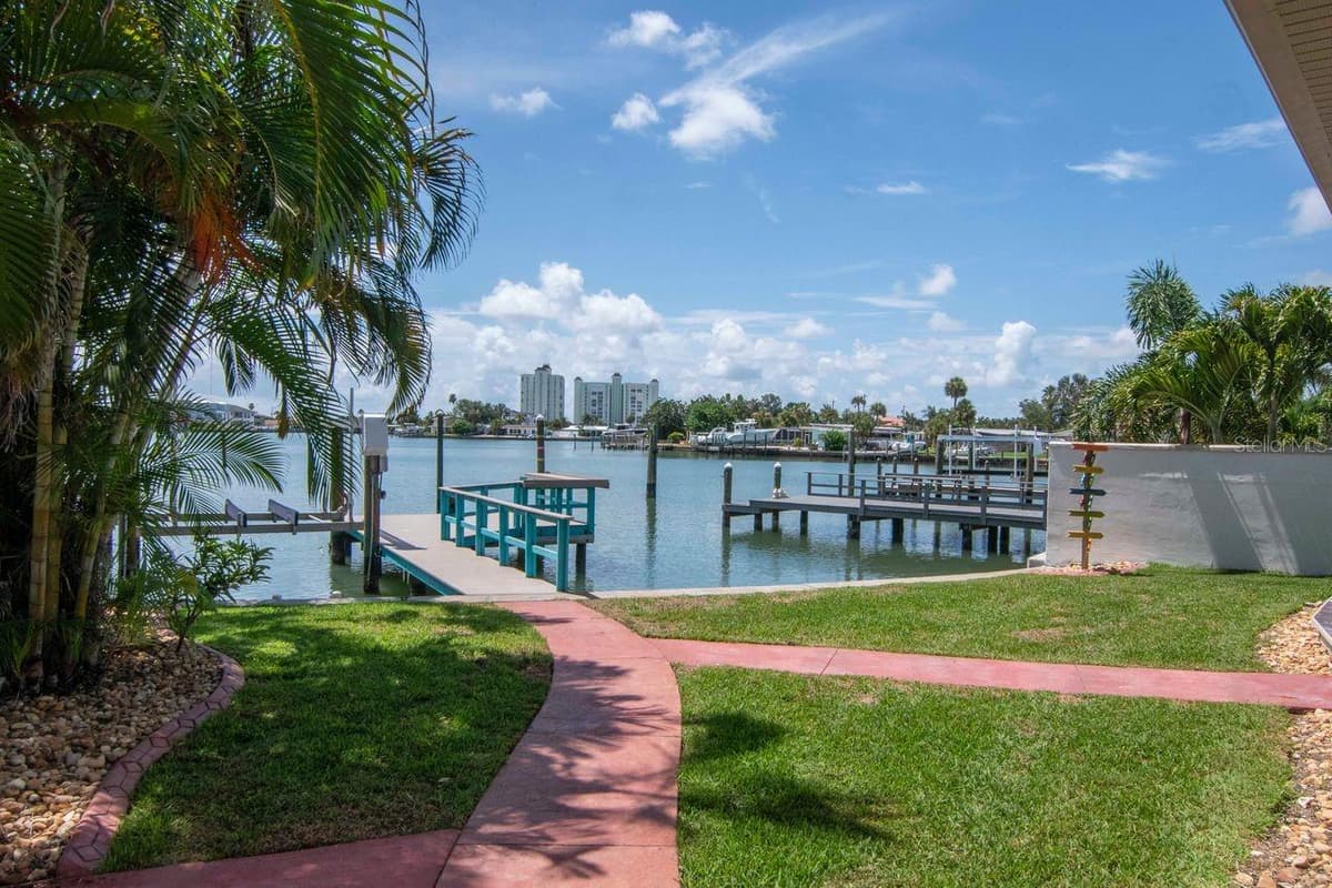 7025 BOCA CIEGA DRIVE — photo 48 of 64
