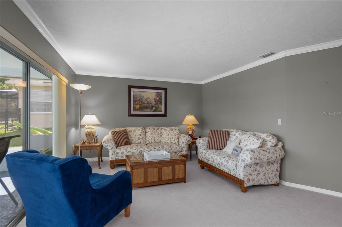 3943 FIELDWOOD COURT — photo 9 of 40