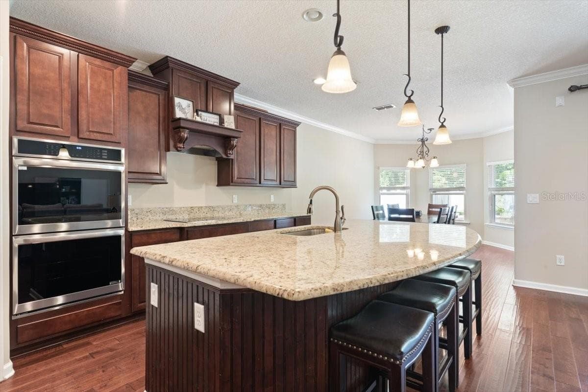 57 HUFFNER HILL CIRCLE — photo 11 of 64