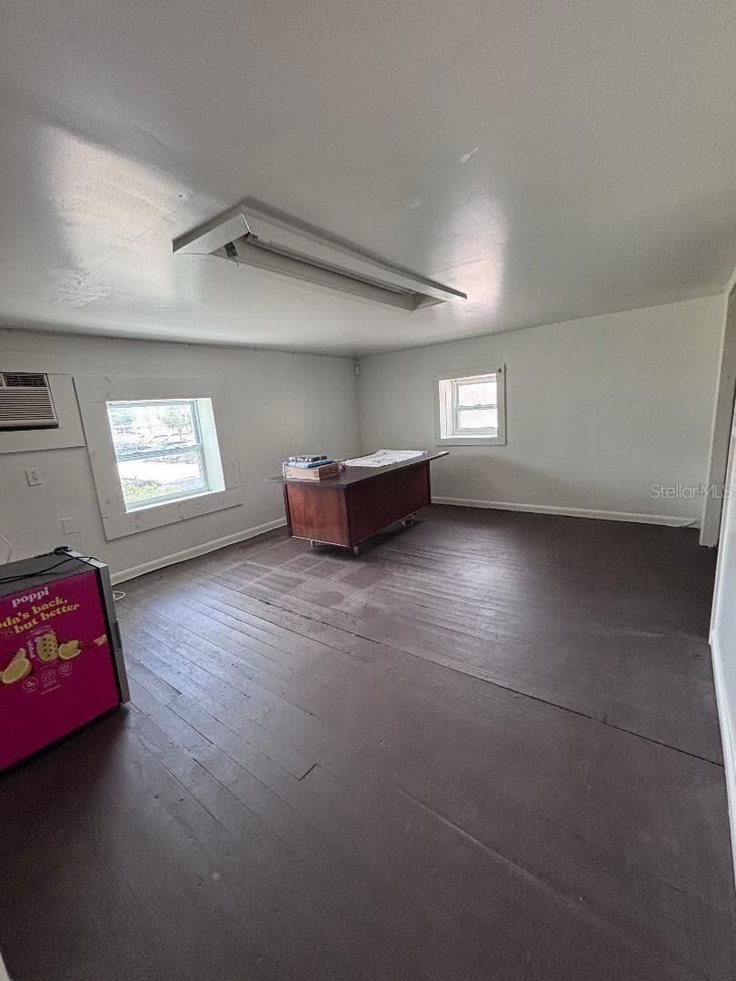 240 BEACH STREET — photo 22 of 26