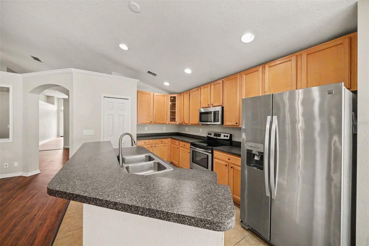 2519 BIG PINE DRIVE — photo 15 of 35