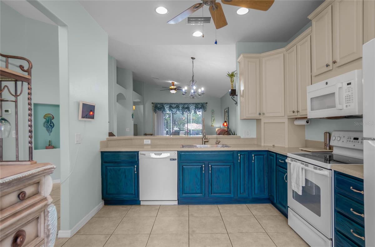 1148 DIAMOND SHORE LOOP — photo 10 of 76